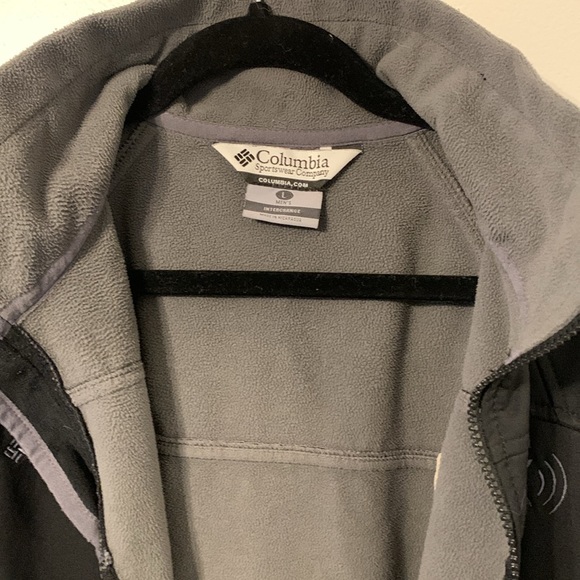 Columbia Fleece Lined Softshell - Picture 2 of 5